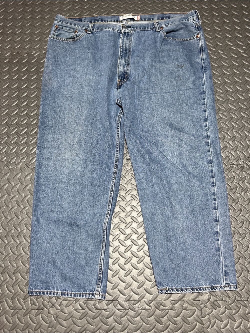 Levi's 550 Men’s Blue Relaxed Fit Jeans 46x29